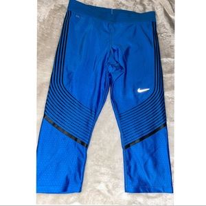 Nike Blue Dri-Fit Cropped Leggings